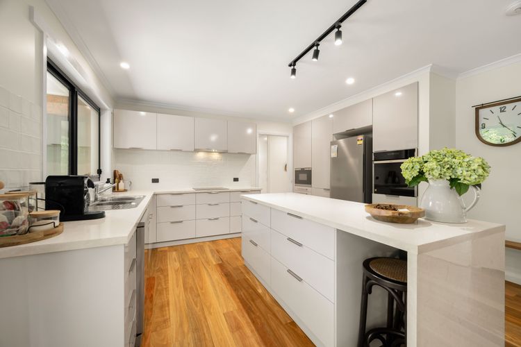 Hideaway House Bright