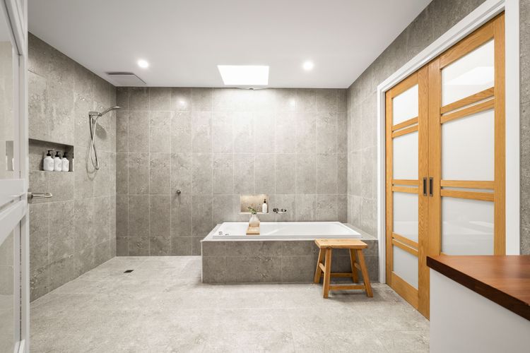 Hideaway House Bright