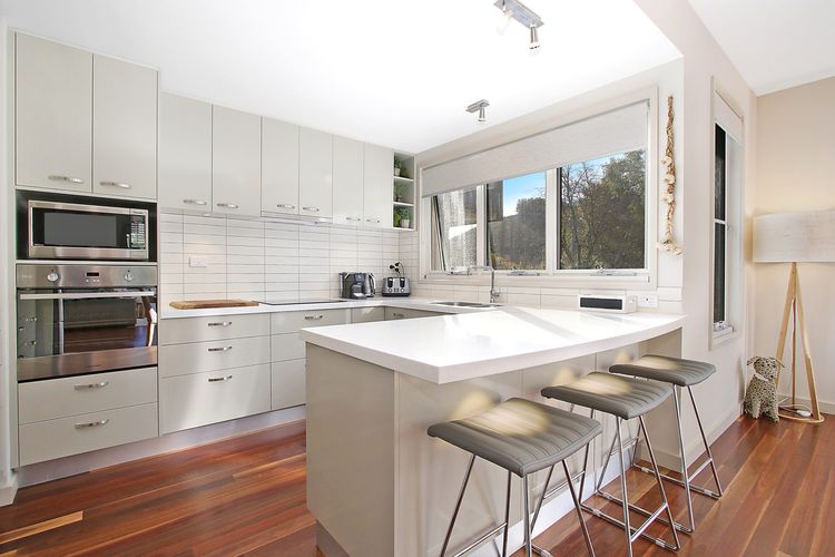 Couples on the Park – Great location!