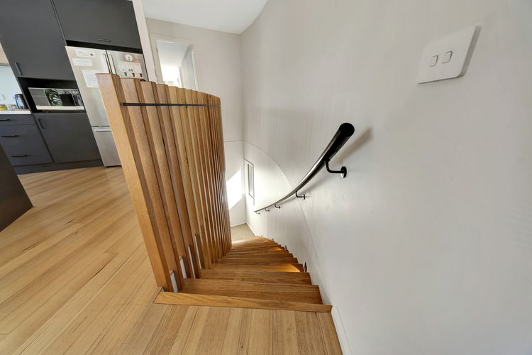 Mountain Mist Retreat – 5 Bedrooms