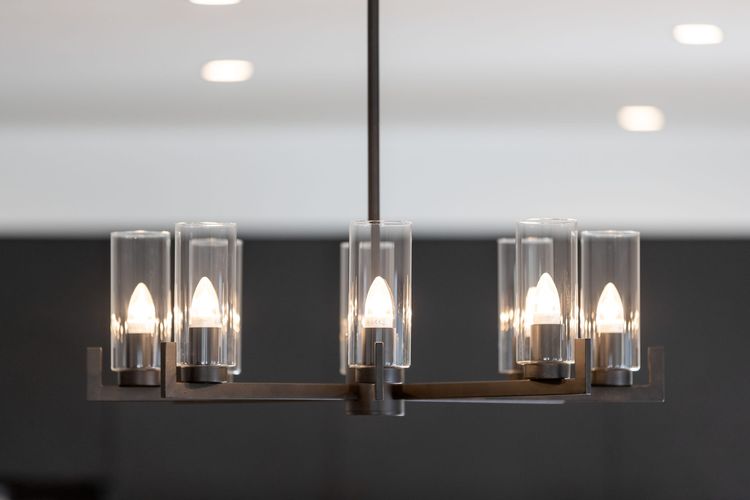 Balcony to Bogong – modern house ten minute stroll to town