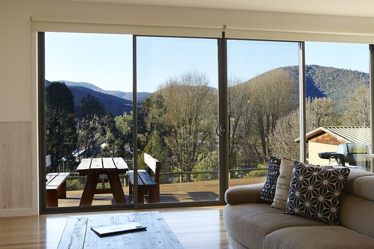 BLUE Haven In Bright Victoria