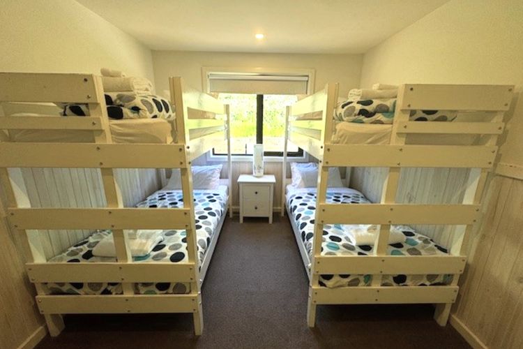 BLUE Haven In Bright Victoria