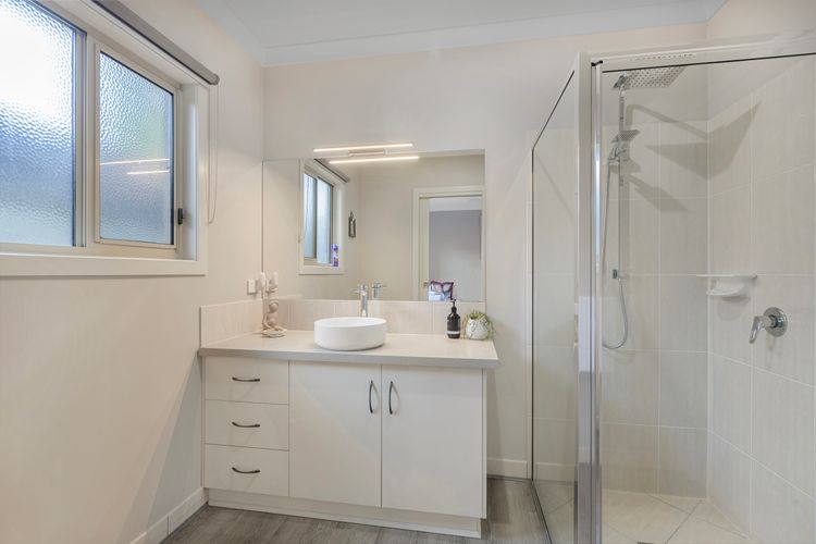 Bright Delight – Modern Luxury