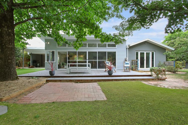 Marshmallow Retreat and Studio