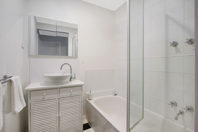 Marshmallow Retreat and Studio