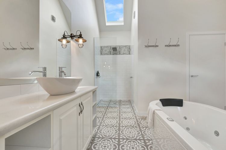 Beyond Bliss – Guesthouse 1