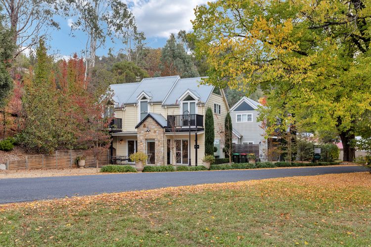 Beyond Bliss – Guesthouse 1