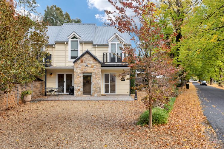 Beyond Bliss – Guesthouse 1