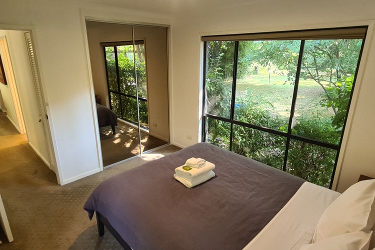 Rail Trail Cottage – BRIGHT