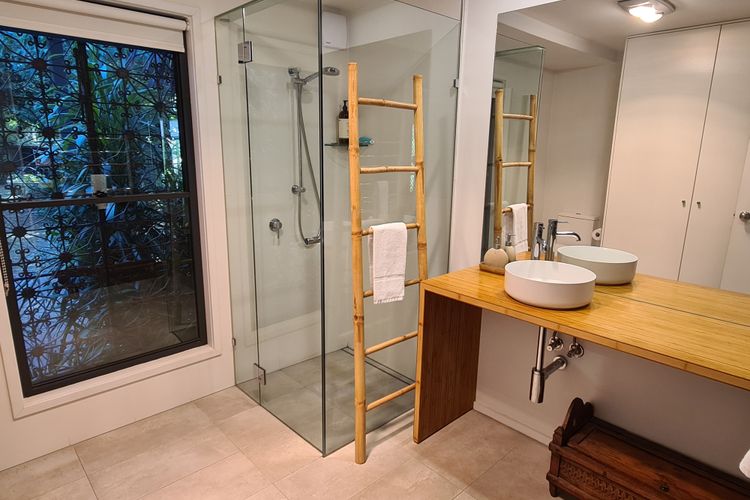 Rail Trail Cottage – BRIGHT