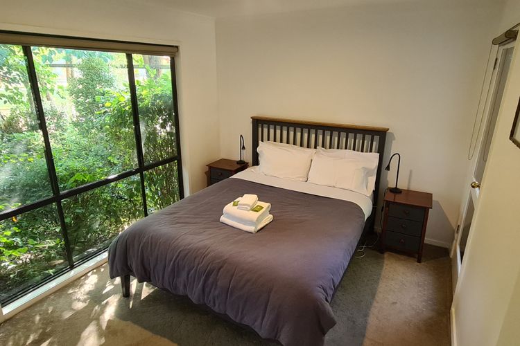 Rail Trail Cottage – BRIGHT