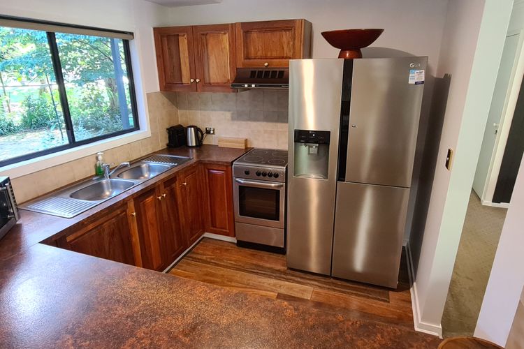 Rail Trail Cottage – BRIGHT