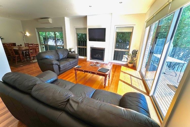 Track 4 – On the Rail Trail