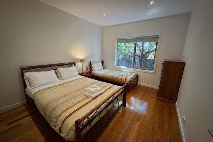 Track 4 – On the Rail Trail