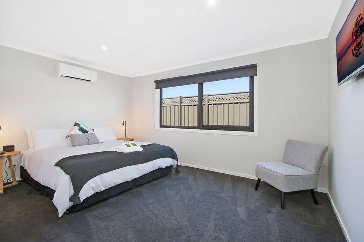 Snowgum Bright Retreat – 1