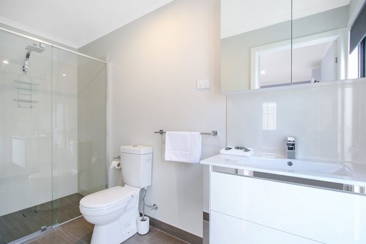 Snowgum Bright Retreat – 1