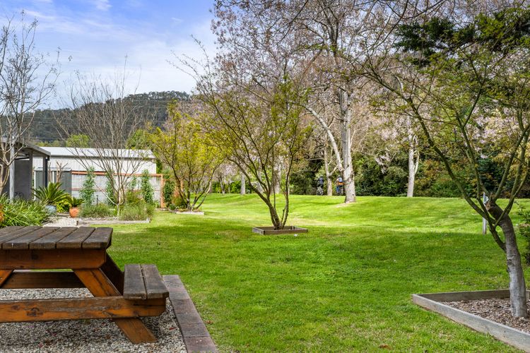 Grevillea Gardens Unit 5