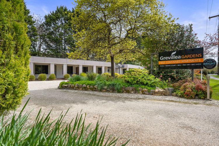 Grevillea Gardens Unit 5