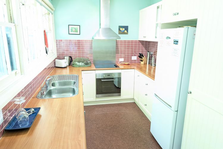 Redruth – 2 bedroom cottage situated in wandiligong