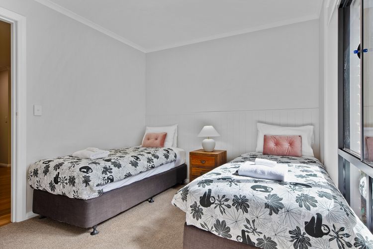 Monty’s on Lumley Drive