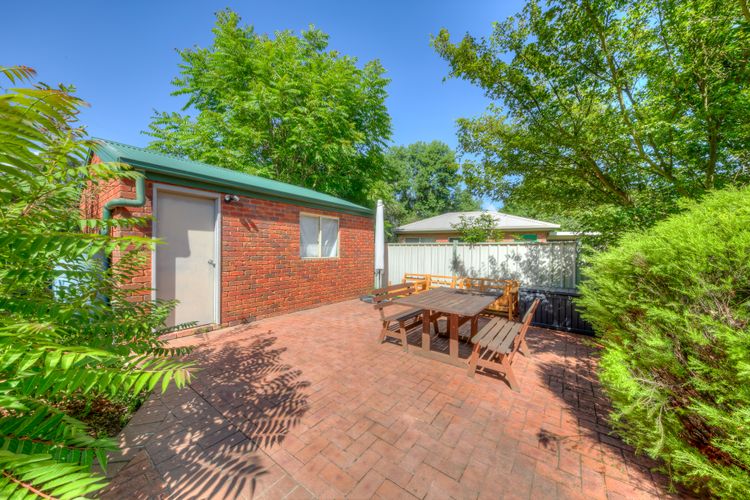 Monty’s on Lumley Drive