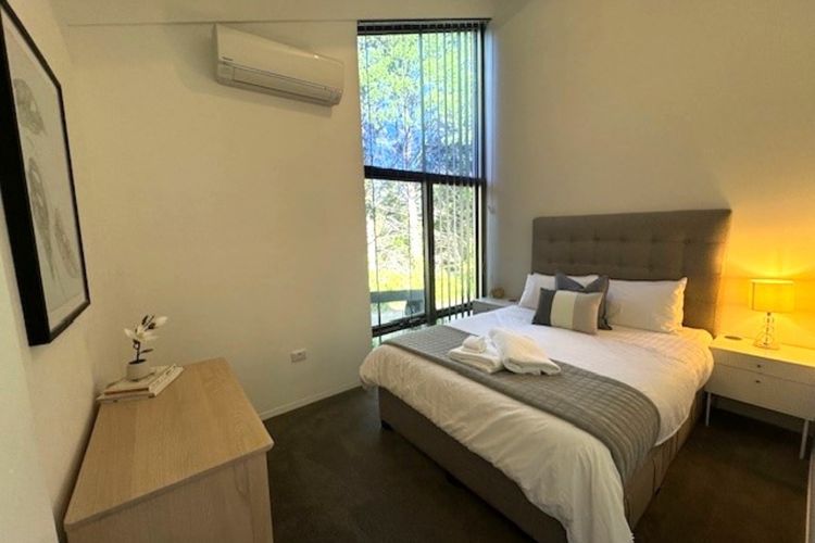 Panorama Views – Bright