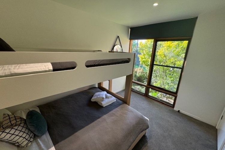 Panorama Views – Bright