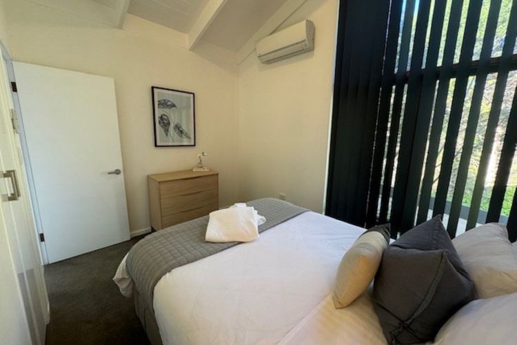 Panorama Views – Bright