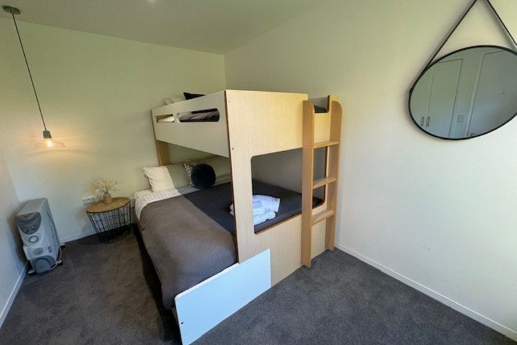 Panorama Views – Bright