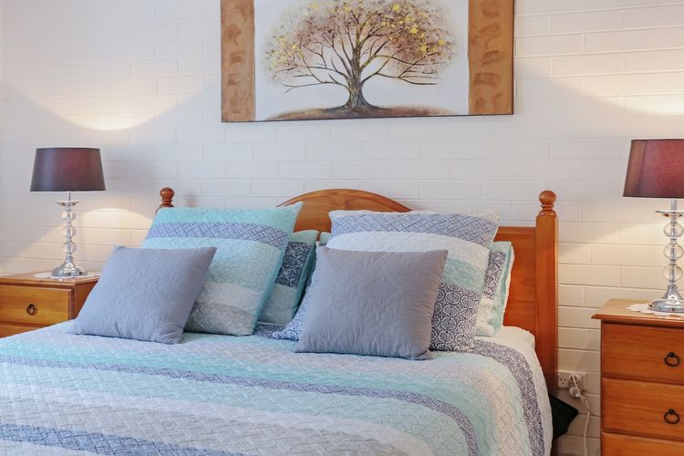 9/11  Kyeamba Street, Merimbula