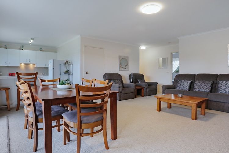 9/11  Kyeamba Street, Merimbula