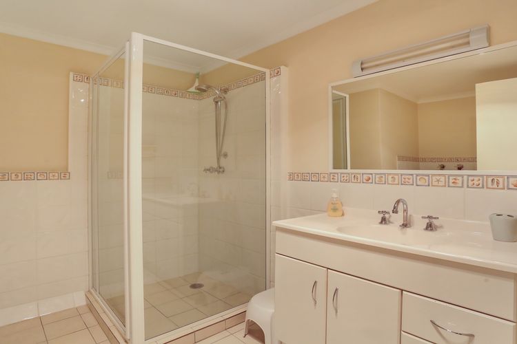 9/11  Kyeamba Street, Merimbula