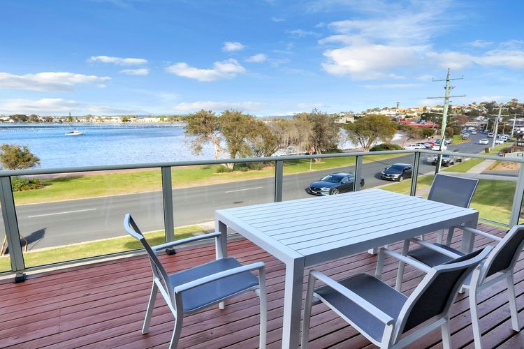 6/11  Beach Street, Merimbula