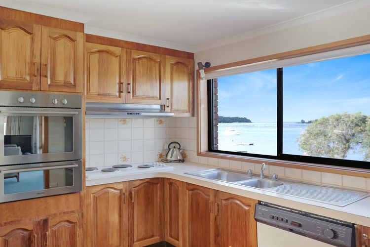 6/11  Beach Street, Merimbula