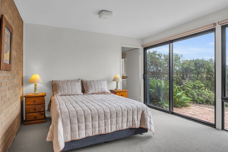 1/1 Jinjera Parade, Pambula Beach