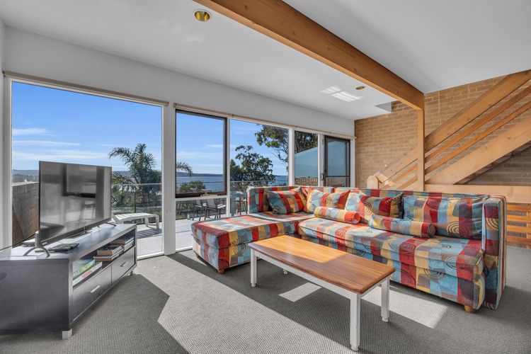 1/1 Jinjera Parade, Pambula Beach