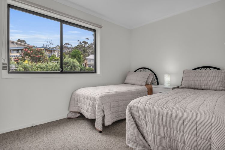 1/1 Jinjera Parade, Pambula Beach