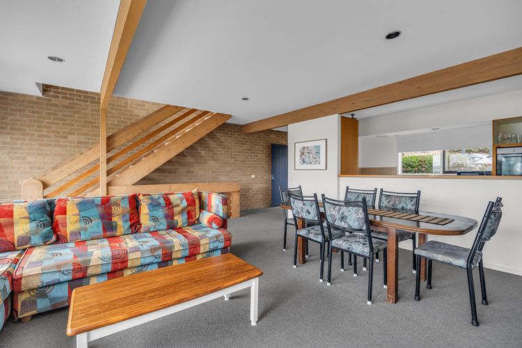 1/1 Jinjera Parade, Pambula Beach