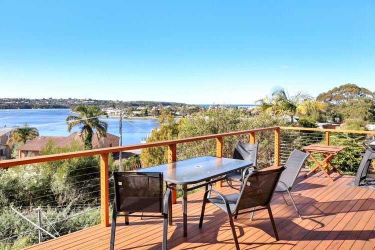 8 Carolynne Street, Merimbula