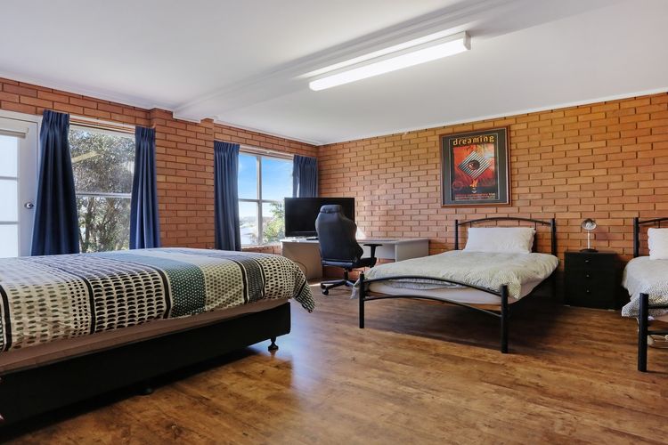 8 Carolynne Street, Merimbula