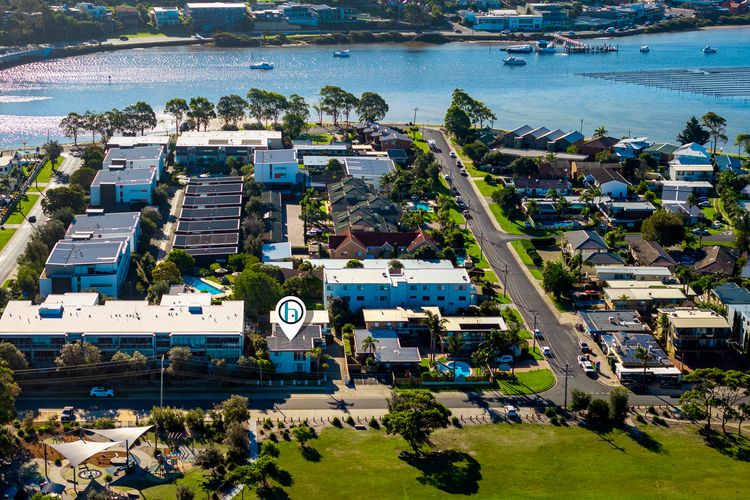 1/39 Ocean Drive, Merimbula