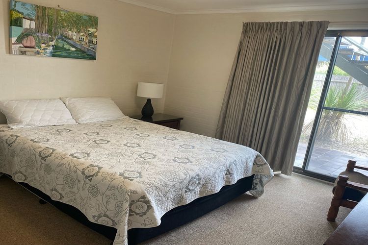 1/39 Ocean Drive, Merimbula