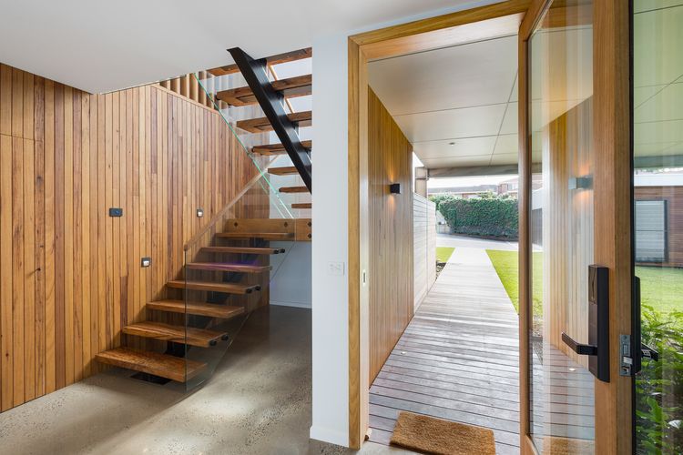 6 Main Street “SouthWind”