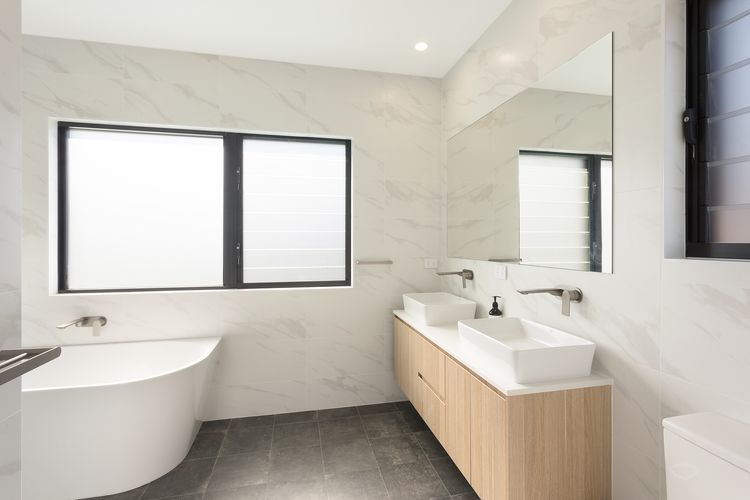 6 Main Street “SouthWind”