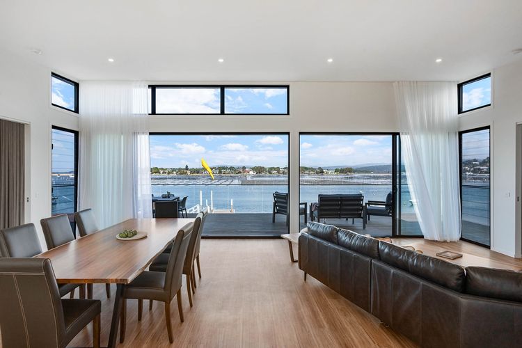 6 Main Street “SouthWind”