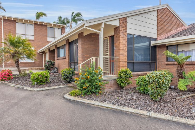 13/10 Cameron Street