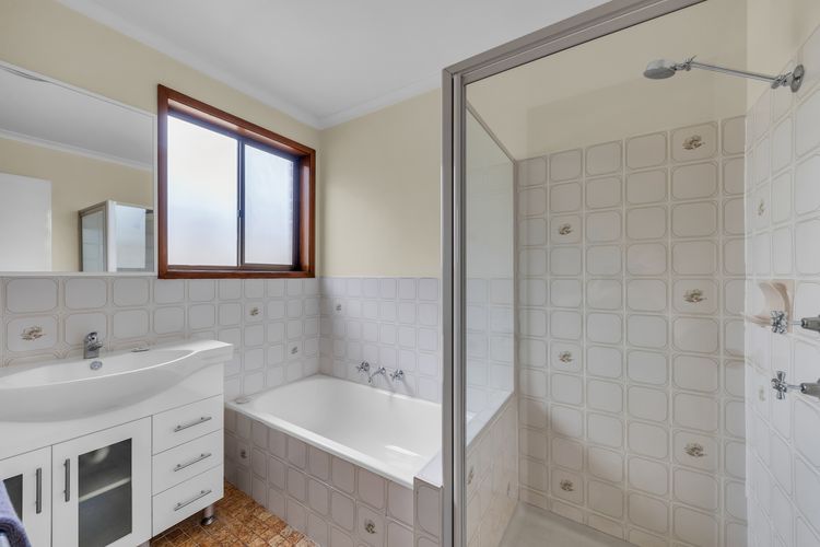 13/10 Cameron Street