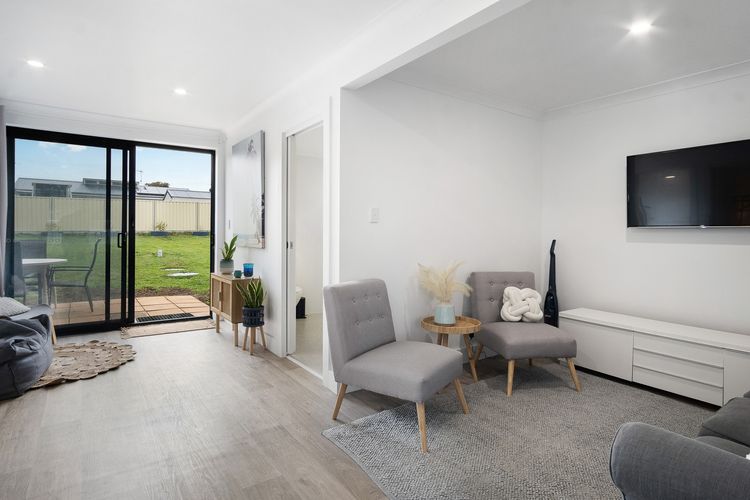 The Blue Bunyip – 3 Bunyip St , Goolwa South