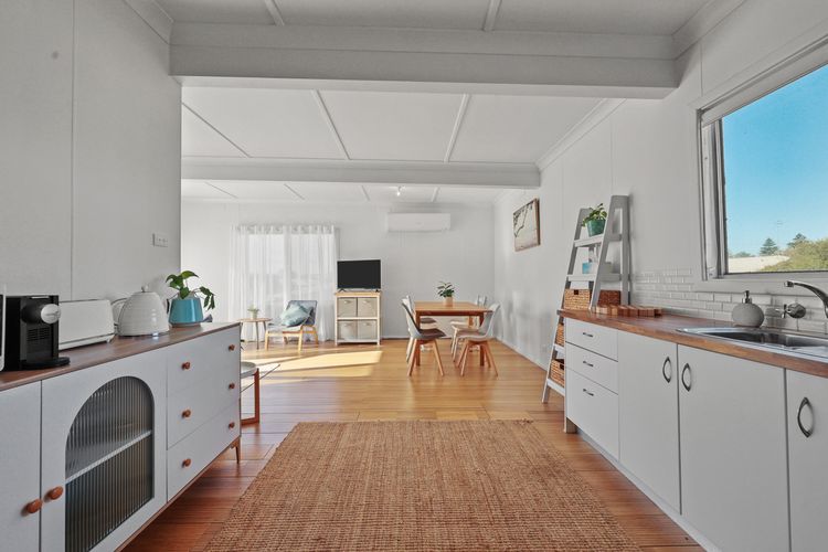 The Blue Bunyip – 3 Bunyip St , Goolwa South